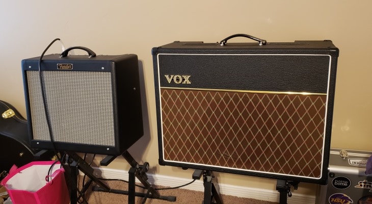 Vox-AC15-vs-Fender-Blues-Jr.jpg